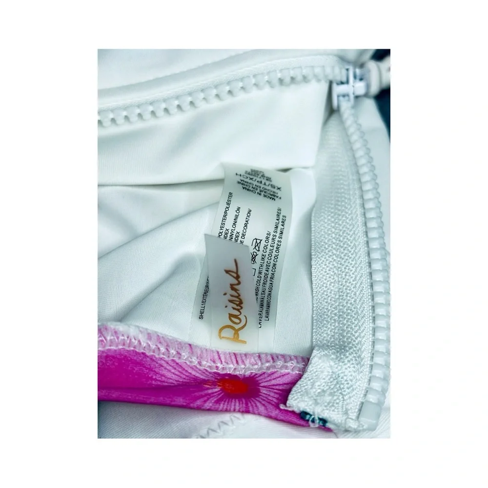 Raisins Rash Guard, Zip-Back, Long Sleeved UVP Vieques Swim Shirt. XS - Picture 11 of 13